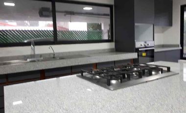 Casa en venta en Lomas de Cocoyoc, Atlatlahucan, 4 habitaciones