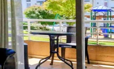 Se vende departamento amoblado de 3 D y 2 B en Valdivia. 
 Ubicado en el Condominio Jardín Urbano Etapa I

El departamento cuenta con.

- 66 metros cuadrados 
- Tres dormitorios con closets. Matrimonial con baño privado.
- Dos baños. Principal en suite 
- Living comedor 
- Cocina americana completamente equipada.