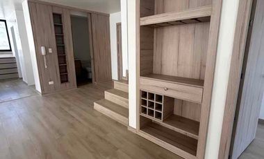 Venta Penthouse, Edificio Portugal