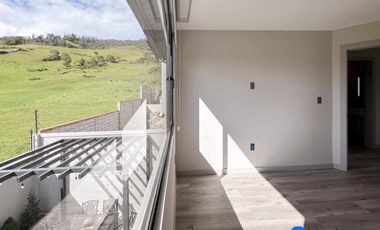 Pre venta de casa en el capulí, sur de la ciudad cerca de la Universidad Nacional de Loja