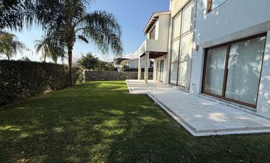 Villa en Venta Paraíso Country Club, Emiliano Zapata, Morelos