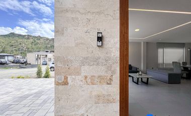 Pre venta de casa en el capulí, sur de la ciudad cerca de la Universidad Nacional de Loja