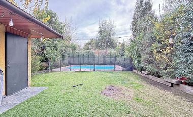 Casa En Venta 6d4b Ubicación, Luminosa Y Con Piscina