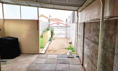 Se Arrienda Hermosa Casa de dos Pisos en Condominio Santa Cruz, comuna de La Cruz