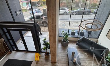 Depto mono ambiente en edificio Caupolican