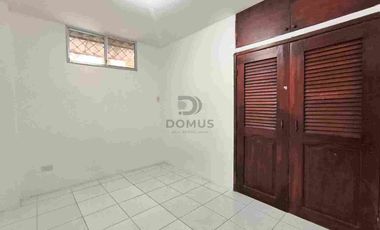 DEPARTAMENTO EN PRIMER PISO