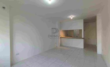 DEPARTAMENTO EN PRIMER PISO