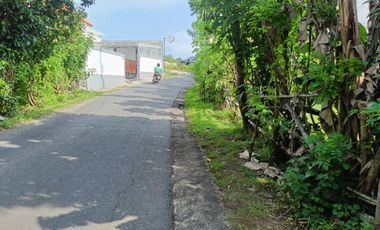 Dijual Lahan Strategis Zona Kuning Dekat Perumahan Beranda Bukit - Siap Kembangkan untuk Perumahan dan Villa
