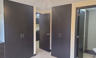 Venta de Casa en Conjunto Villa Navarra, POMASQUI
