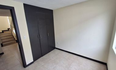 Venta de Casa en Conjunto Villa Navarra, POMASQUI