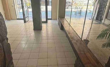 SE ARRIENDA AMPLIO LOCAL COMERCIAL EN CENTRO DE VALDIVIA