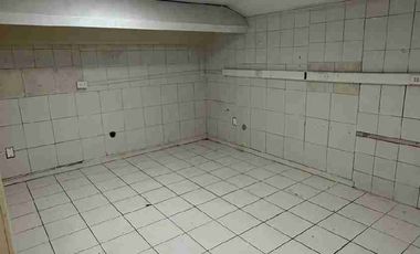SE ARRIENDA AMPLIO LOCAL COMERCIAL EN CENTRO DE VALDIVIA