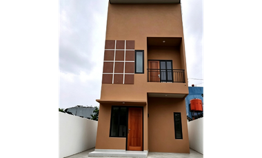 2 Rumah New 2 Lantai Free All Biaya DP Min 0% di Pusat Kota Depok