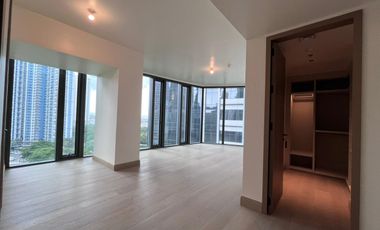 FOR RENT/LEASE: 3BR East Aurelia Residences