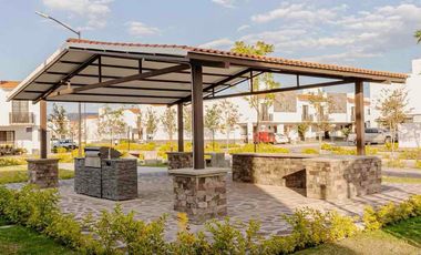 CASA EN VENTA CON PRECIO DE OPORTUNIDAD EN BOSQUES DEL DORADO ELITE MODELO CAOBA