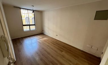 SE ARRIENDA LINDO Y RECIEN REMODELADO DEPTO 1D 1B 30MTS2 STGSyA Propiedades, arrienda lindo y recién remodelado departamento, ubicado en Calle Catedra