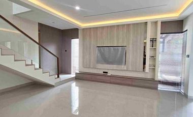 Rumah Baru Mewah Furnish Di Taman Kopo Indah Bandung Dekat Ke Tol