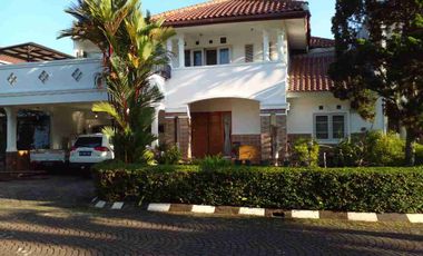 Rumah Murah  Lokasi  Premium di Bsd Taman Giri Loka