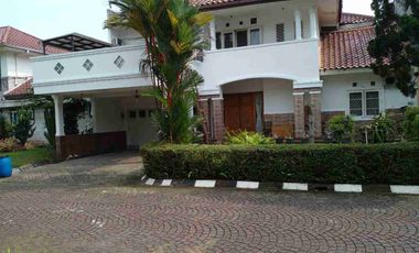 Rumah Murah  Lokasi  Premium di Bsd Taman Giri Loka