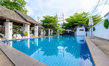 High-Yield Fully-Furnished 3-BR Townhouse in Prime Chaweng, Koh Samui