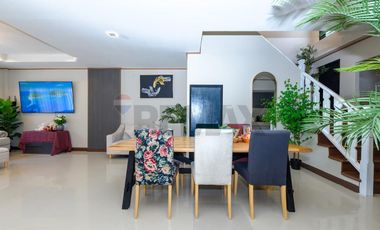 High-Yield Fully-Furnished 3-BR Townhouse in Prime Chaweng, Koh Samui