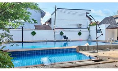 High-Yield Fully-Furnished 3-BR Townhouse in Prime Chaweng, Koh Samui