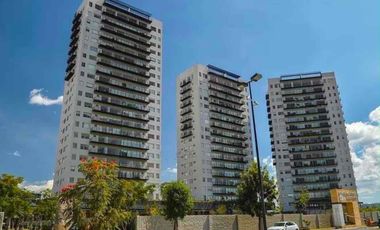 Departamento Amueblado en High Towers | 1 Recámara, Amenidades Premium