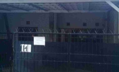 Dijual kost JL.Pungkur, dekat UNPAS, UNLA, alun² bdg, bank, resto cafe dll