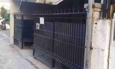 Dijual kost JL.Pungkur, dekat UNPAS, UNLA, alun² bdg, bank, resto cafe dll