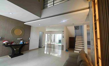 Rumah MewahKedoya Kebon Jeruk Siap Huni
