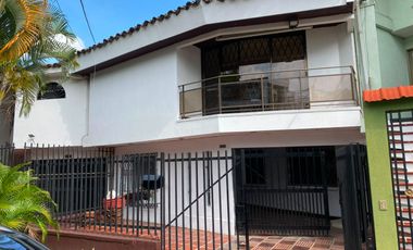 Amplia Casa en Alquiler en Tequendama - Ubicación - Privilegiada y Espacios Generosos