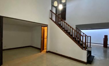 Amplia Casa en Alquiler en Tequendama - Ubicación - Privilegiada y Espacios Generosos