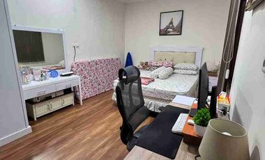 Turun Harga Jual Cepat Rumah Semi Furnish Cluster Melati Harapan Indah Bekasi