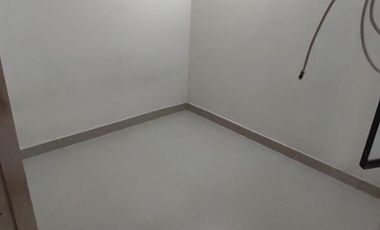 SE ARRIENDA APARTAMENTO SEGUNDO PISO BARRIO ROCIO CALLE 105 # 16-27