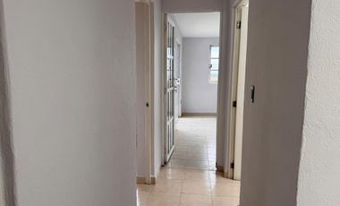 RENTA CASA EN VILLAS DEL CAMPO PRIVADA CERRADA