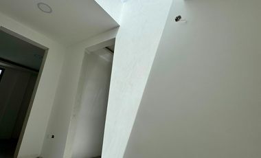 Casa por Estrenar en Venta – Tumbaco