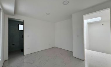 Casa por Estrenar en Venta – Tumbaco