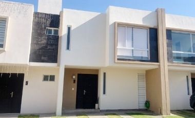 RENTA CASA EN PASEO ARBOLEDA