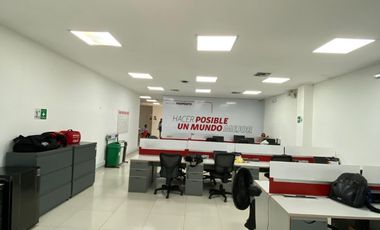 OFICINAS EN ARRIENDO EN AVENIDA SAN MARTIN, BOCAGRANDE