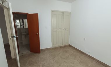 ALQUILO EXCELENTE CASA AL SUR DE CALI EN CHAMPAGÑAT.