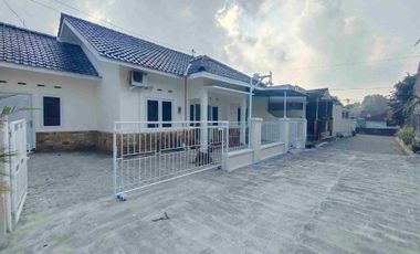 RUMAH SIAP HUNI DI TAJEM MAGUWOHARJO SLEMAN YOGYAKARTA