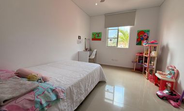 VENDO CASA EN VILLA SANTOS