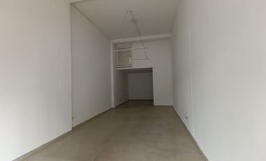 ARRENDAMOS LOCAL COMERCIAL PROVENZA BUCARAMANGA EXCELENTE VITRINA
