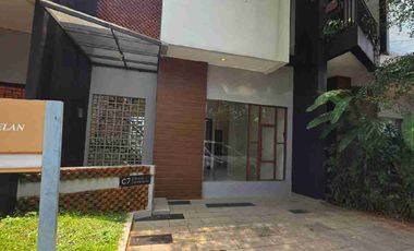 DIJUAL CEPAT (DI BAWAH HARGA PASAR) – Rumah 2 Lantai Strategis di Pesona Remboelan, Serpong 🏠✨