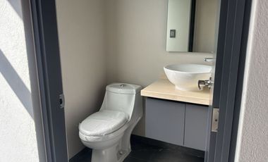 Venta de Casa Nueva en San Mateo Atenco, Estado de México