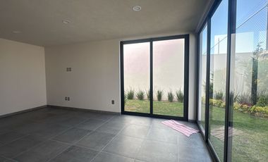 Venta de Casa Nueva en San Mateo Atenco, Estado de México