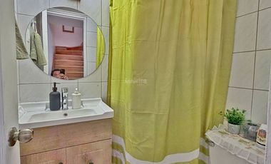 Casa en venta 4 dormitorios 3 baños en Ñuñoa