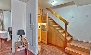 Casa en venta 4 dormitorios 3 baños en Ñuñoa