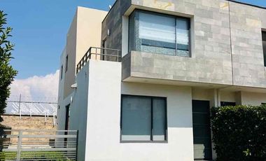 casa en renta villas del campo dentro de privada