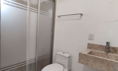 Casa en renta Privada 3 recámaras 3 baños alberca juegos, Residencial Murano, León, Gto